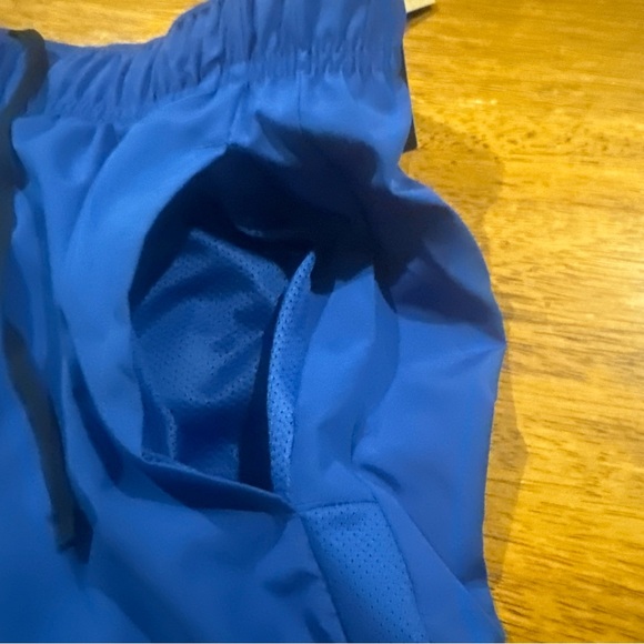 Nike Mens Challenger Running Fitness Shorts Small DV9359 480 Blue New With Tags - Picture 5 of 14